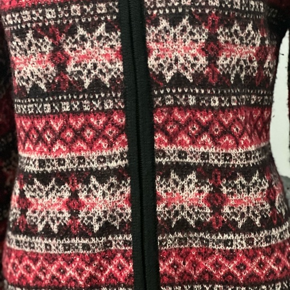 Wool Sweater Size M - Picture 2 of 3